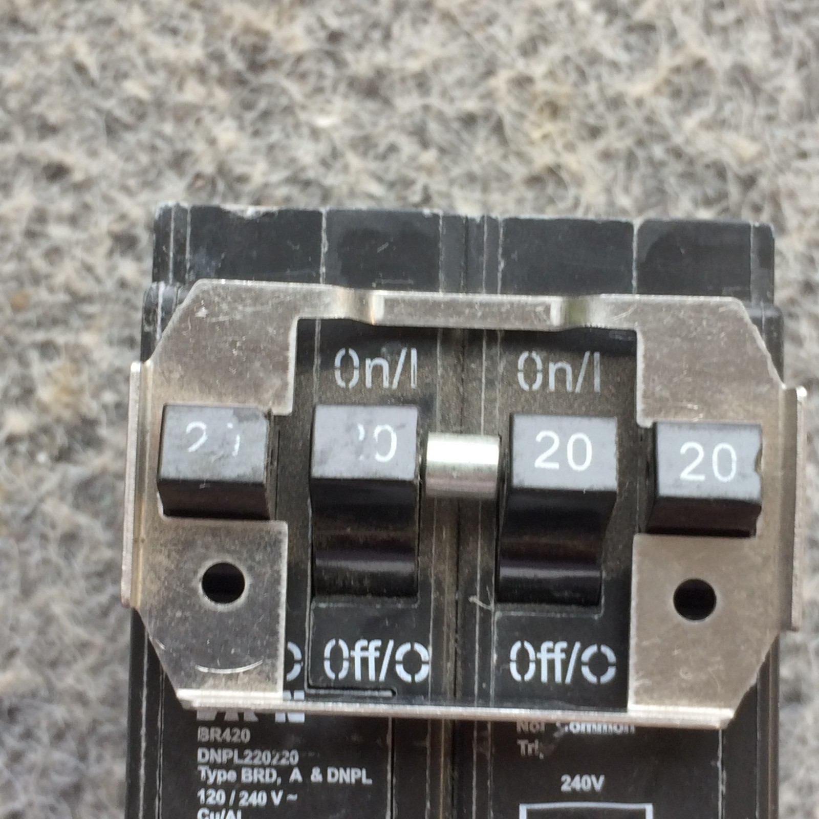 Eaton BR420 Plug-On Mount Type BR Circuit Breaker 4-Pole 20 Amp 120/240 Volt AC