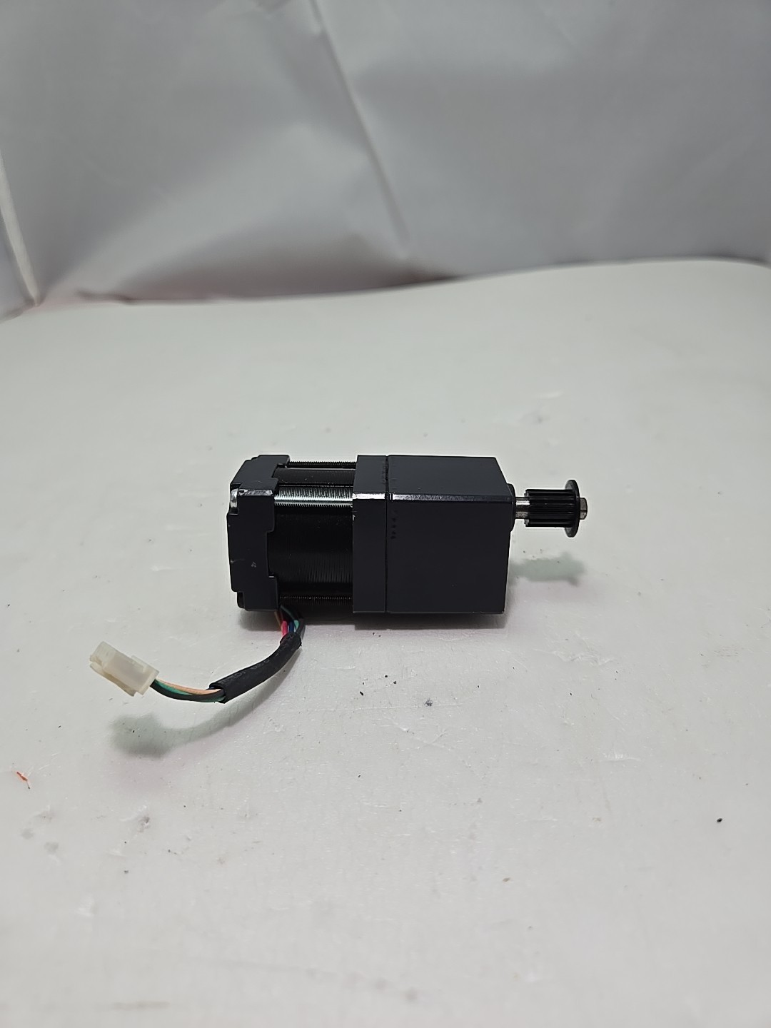 Vexta Oriental Motors C9024-90215GM Stepper Motor (0.75A, 0.036˚) / M63