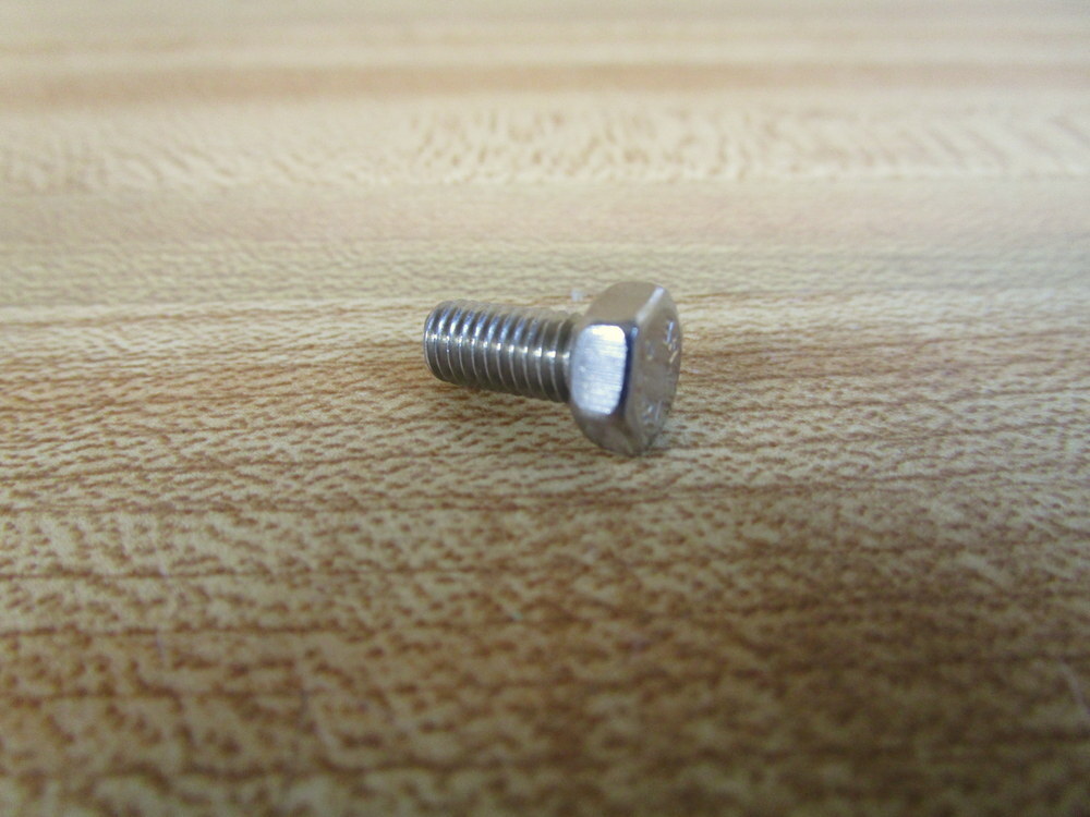 Generic HC3X05010-100M1 Hex Head Bolt M5X10 933-A2 (Pack of 100)