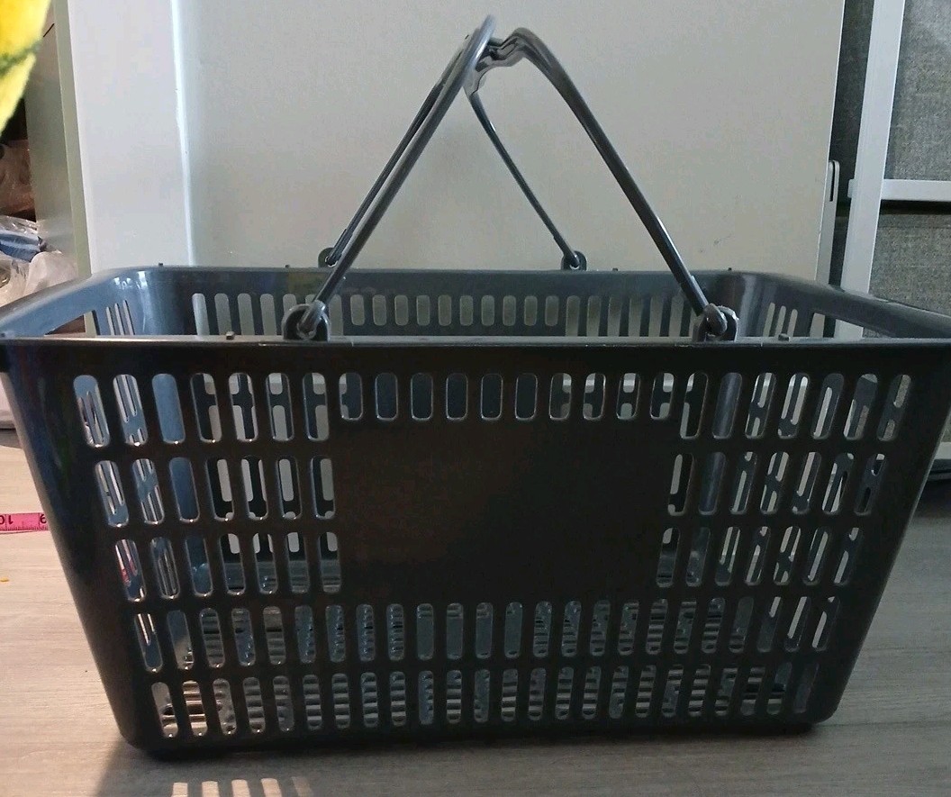 Shopping Basket With Handles Plastic Set Of 18 Big Size