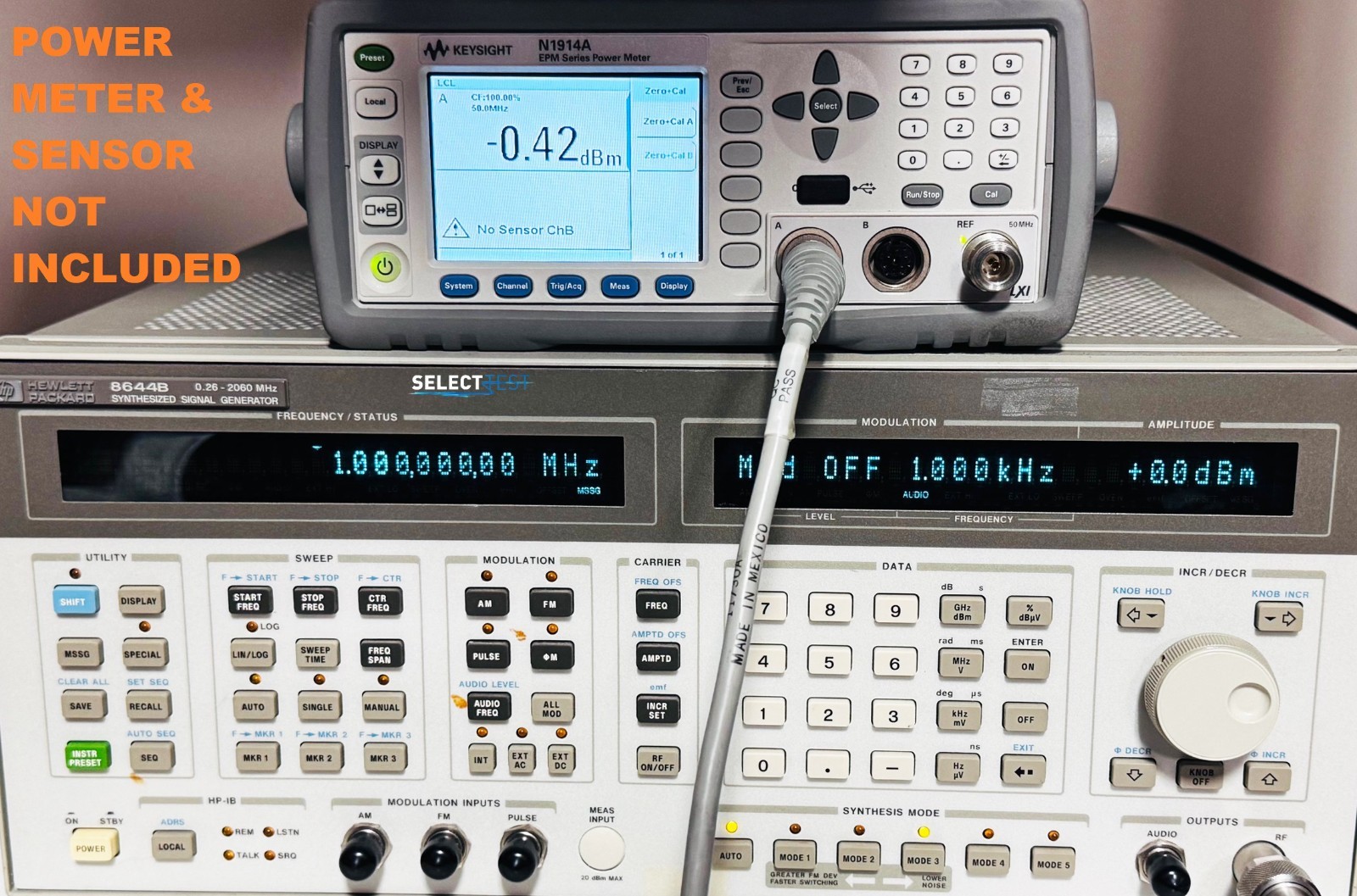 AGILENT (HP) 8644B 0.26 – 2060 MHz SYNTHESIZED SIGNAL GENERATOR *LOOK* (REF.: N)