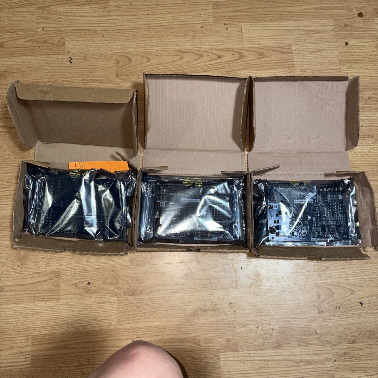 Carrier HK42FZ086 Control Board OEM Factory Authorized Parts Open Box- lot of 3