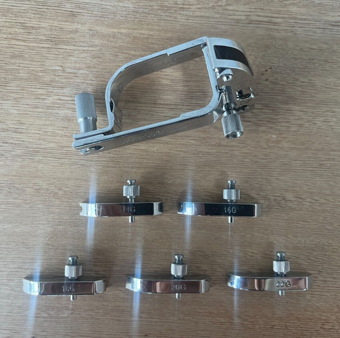 Mindray NGB-008 Needle-Guided Brackets / SS