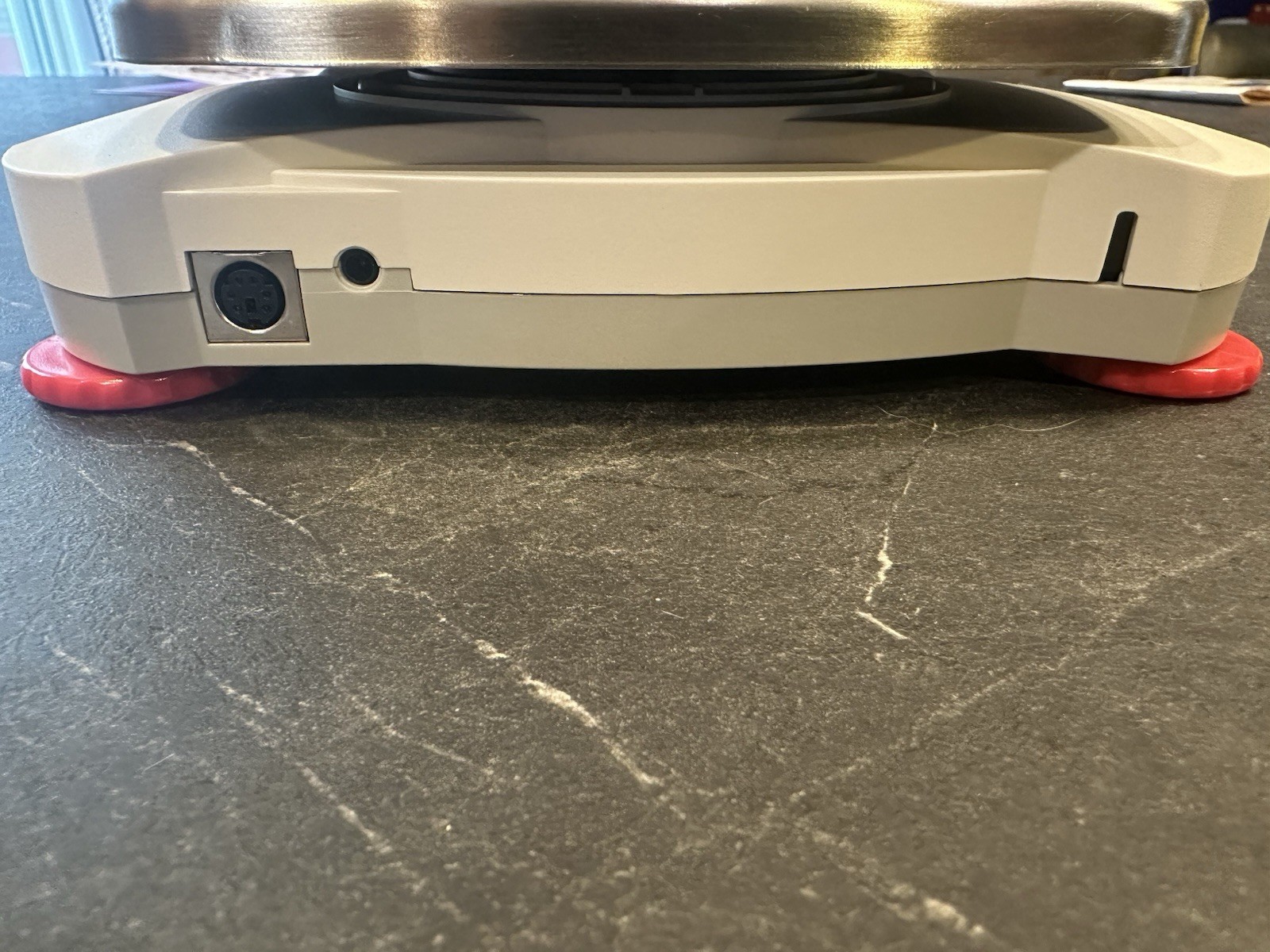 Ohaus SPX621 Balance Compact Portable Scale, (620g Capacity, 0.1g Readability)