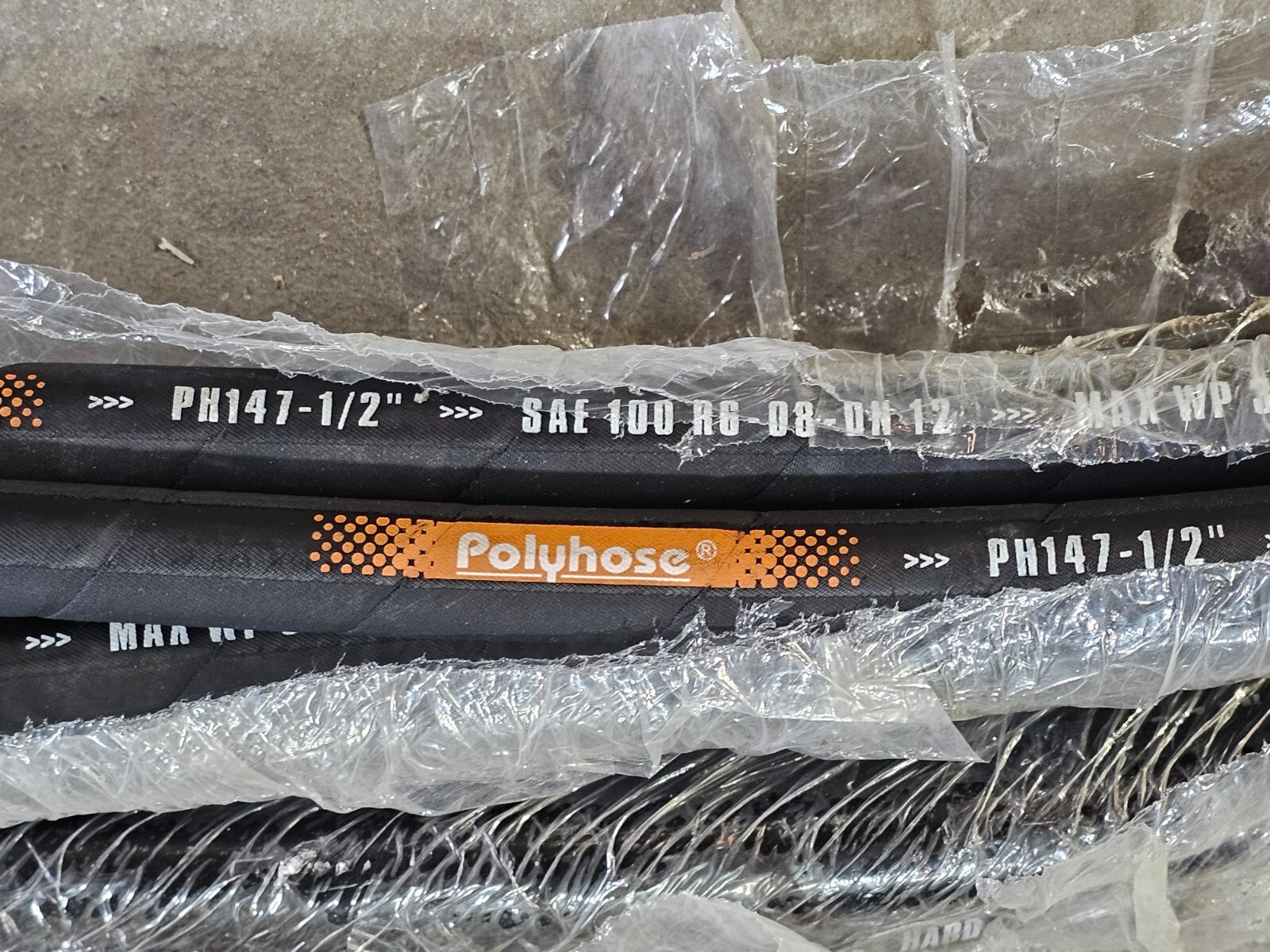 (QTY 2) Polyhose Hydraulic Hose PH147 1/2″ Black SAE 100 R6-08-DN 12 30 Bar