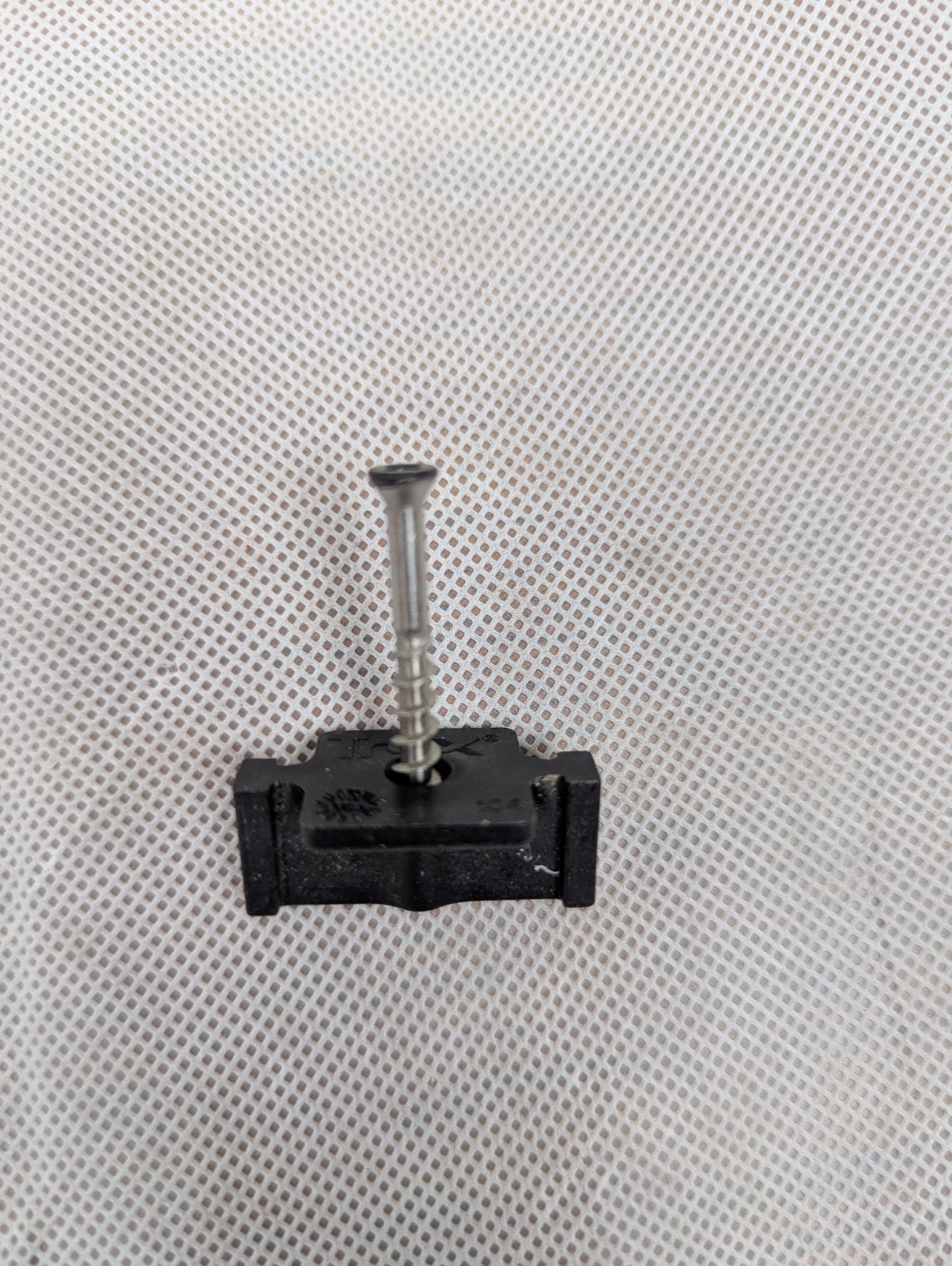 TREX Hideaway Universal Hidden Deck Fastener Clip, Est 400 Pieces