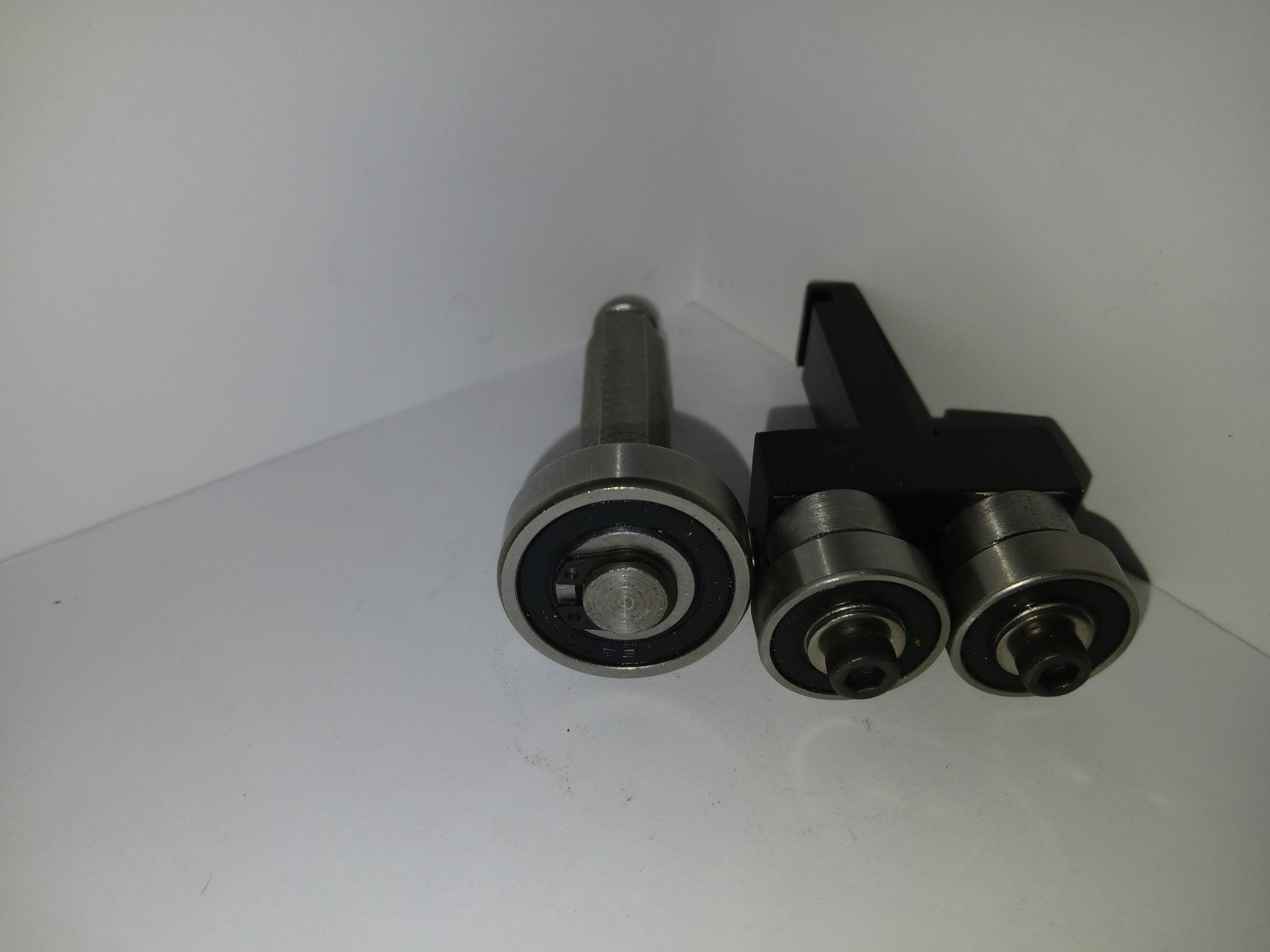 14″ Bandsaw Blade Guide Upper And Rear Roller Set/Machine Parts