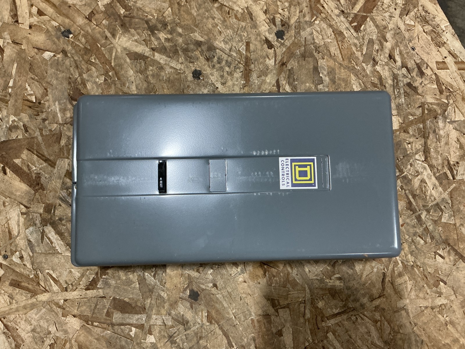 New Square D 8536SEG1V02S Ser A AC Magnetic Starter 110/120V 50/60HZ