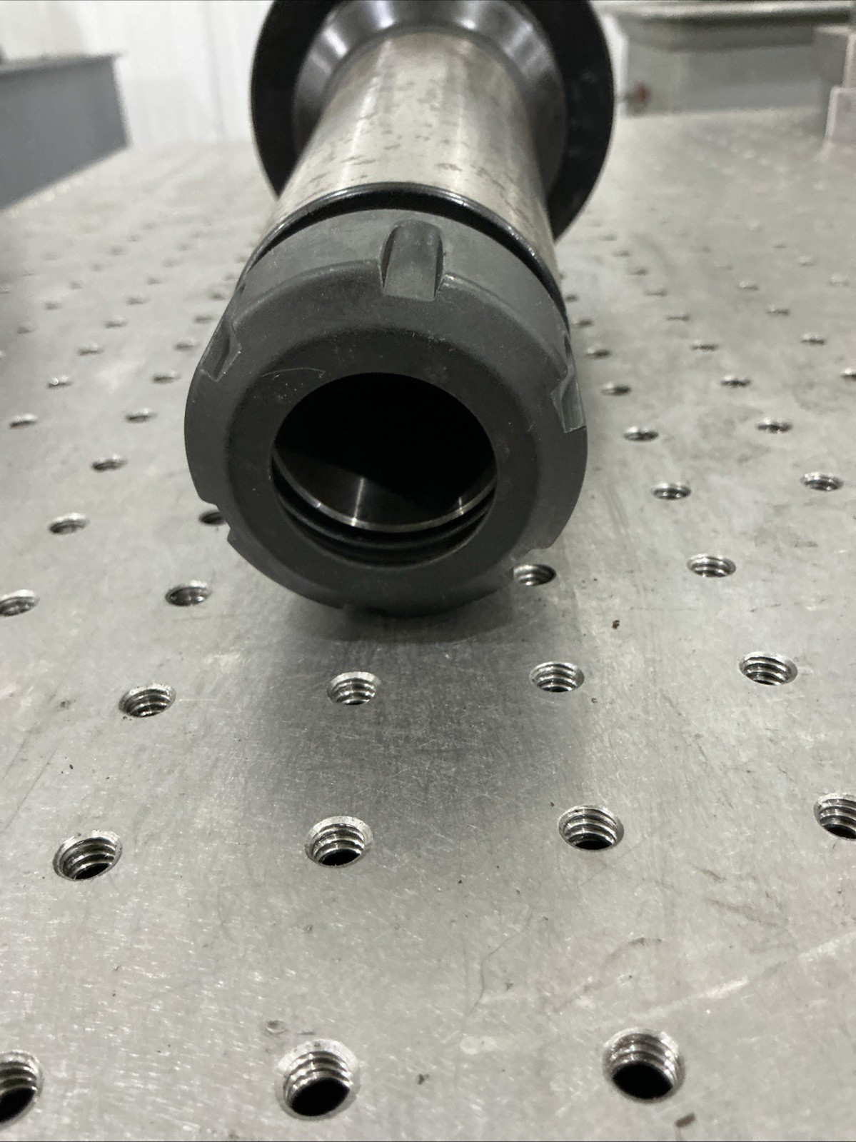 TECHNIKS CAT50xER32-8” CAT50 ER32 Collet Chuck Toolholder 8” Projection