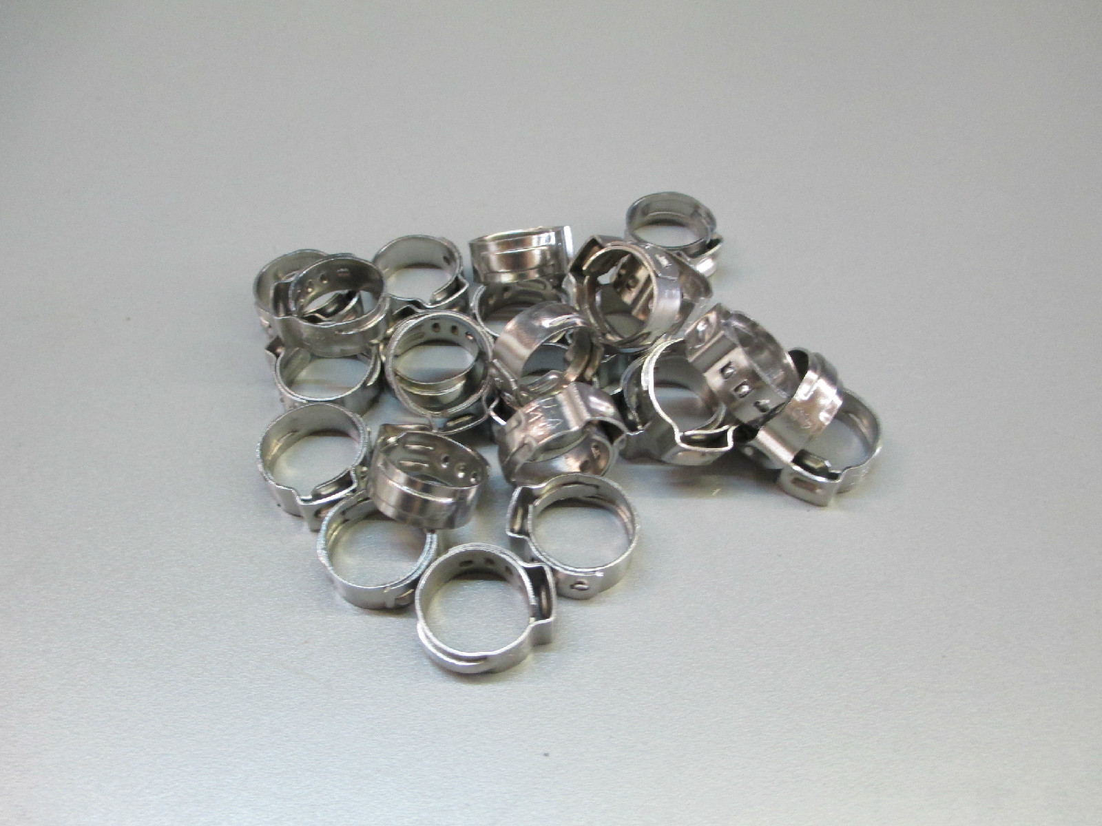 Oetiker 14.5mm Beverage Clamps. Bag of 25.
