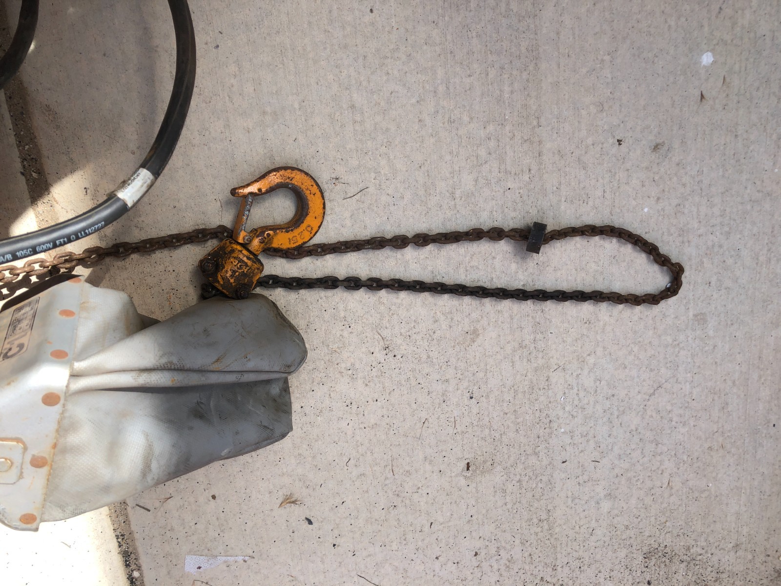 Harrington 1/4 Ton 500 lbs Electric Chain Hoist 110v