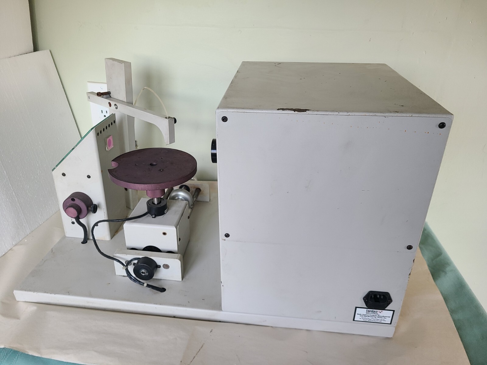 TanTec CAM-WAFER Series Contact Angle Meter, Powers Up, AS IS For Parts Or Repai