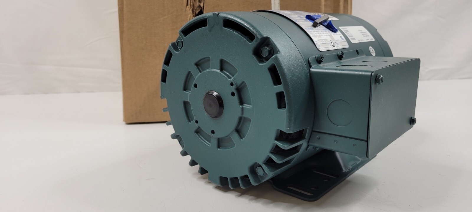 Marathon Electric Motor 1HP 3/4HP 1760RPM 1450RPM 3Ph 230/460V 143T Frame DP