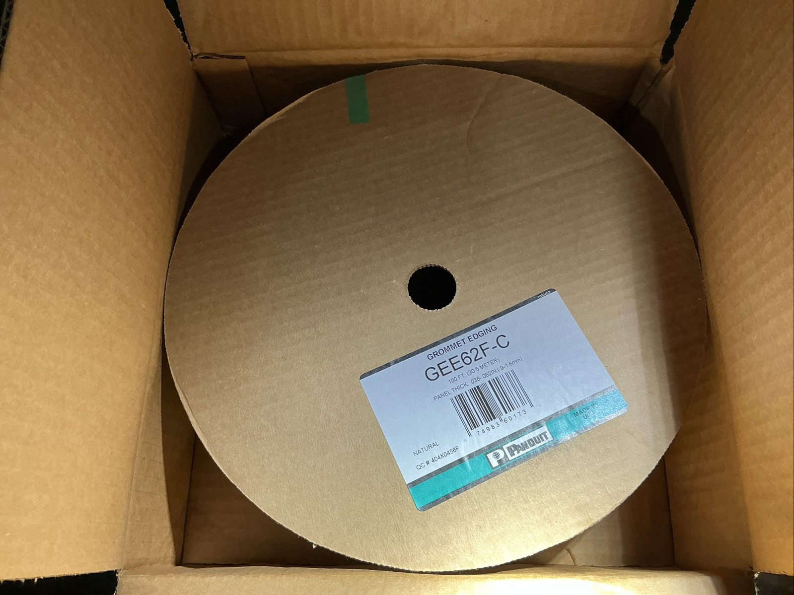 Panduit Nonmetallic Channel Grommet Edging GEE62F-C 9290-01-631-7999 100FT 30.5M