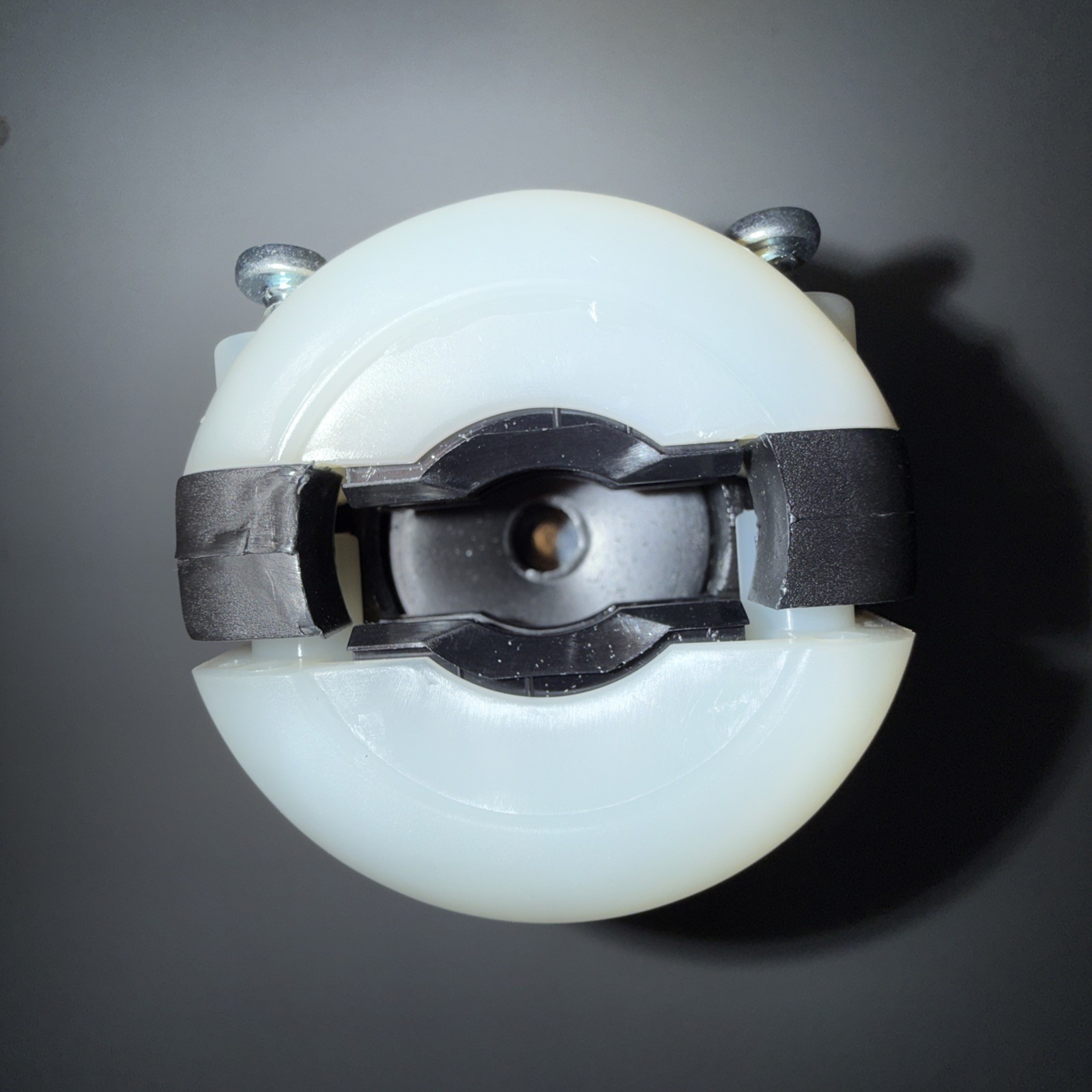 Hubbell HBL2713 Twist-Lock Connector 30A 125/250V L14-30R 3P 4W