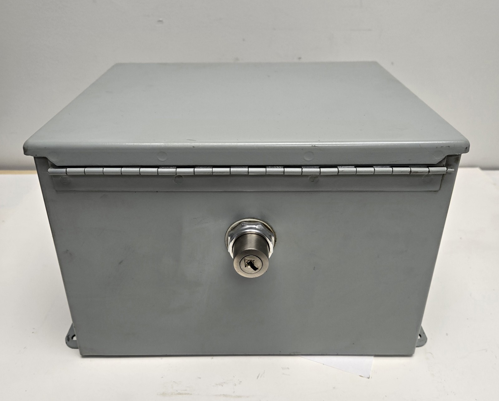 HOFFMAN A12108CH MOTOR CONTROL UNIT W/ TRANSFORMER E500, POWER SUPPLY.