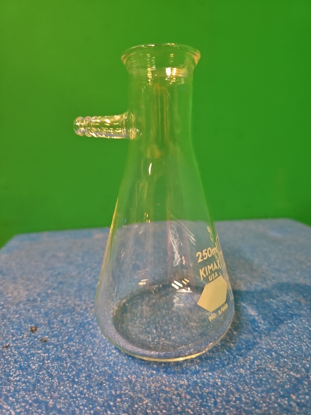 Kimble Kimax Glass 250mL Graduated Filtering Flask With Tubulation 27060-250