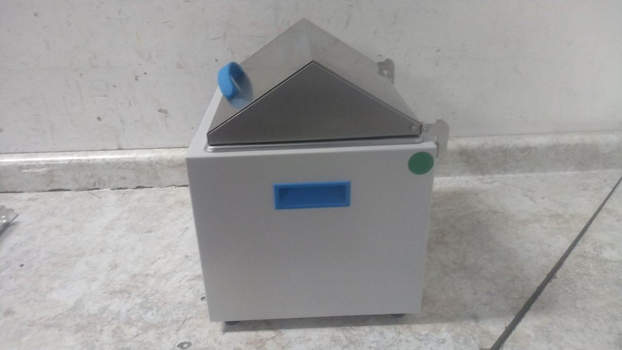 Being Scientific BWB-12 10 L Capacity 120VAC LCD Display Water Bath