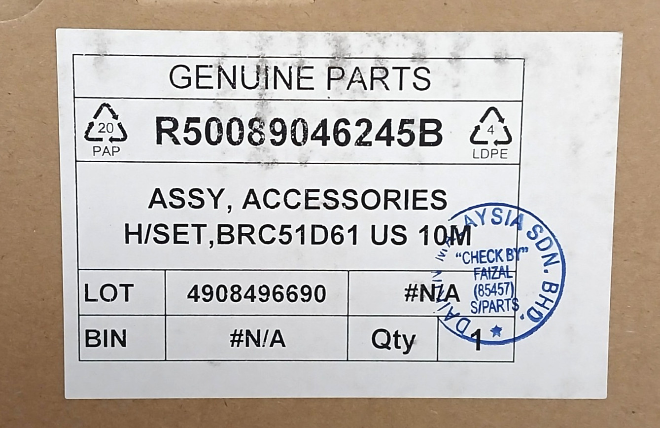 NEW Daikin BRC51D61 Wired Thermostat For Daikin Mini Split Systems