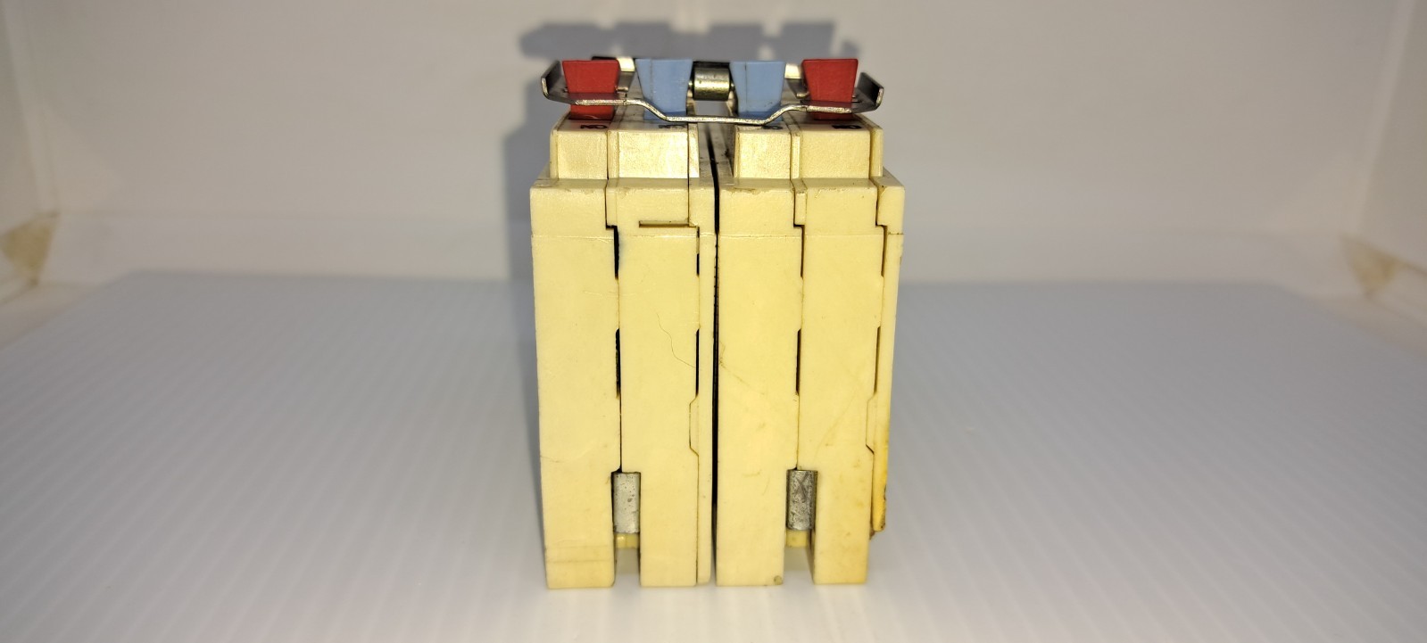 Bryant BQ220-250 4-Pole Quad Type BARD Circuit Breaker White BQ 220-250 FLAW