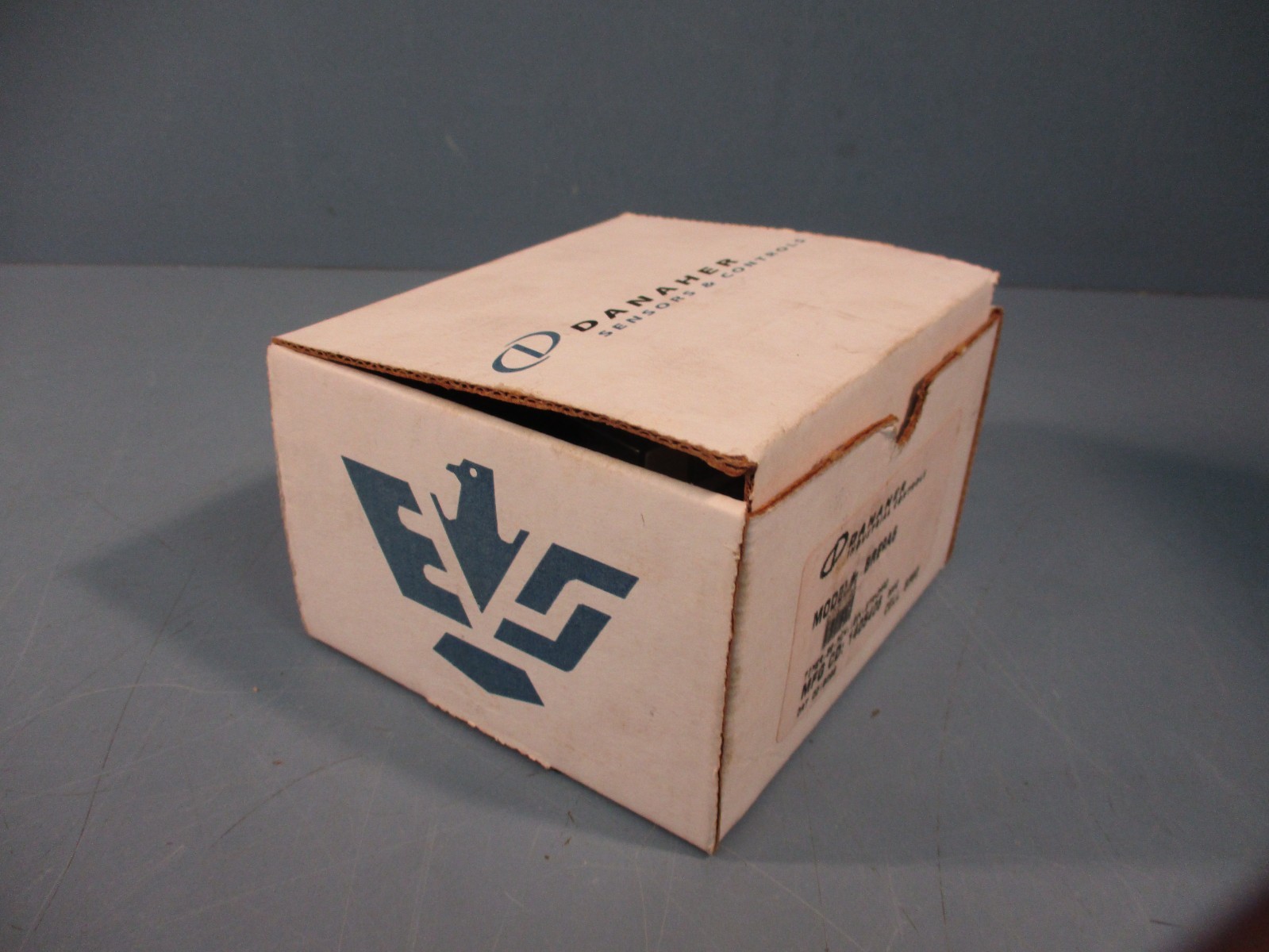 Danaher Industrial/Eagle Signal BRE9A6 Relay Timer 0-30 min on Delay 120V