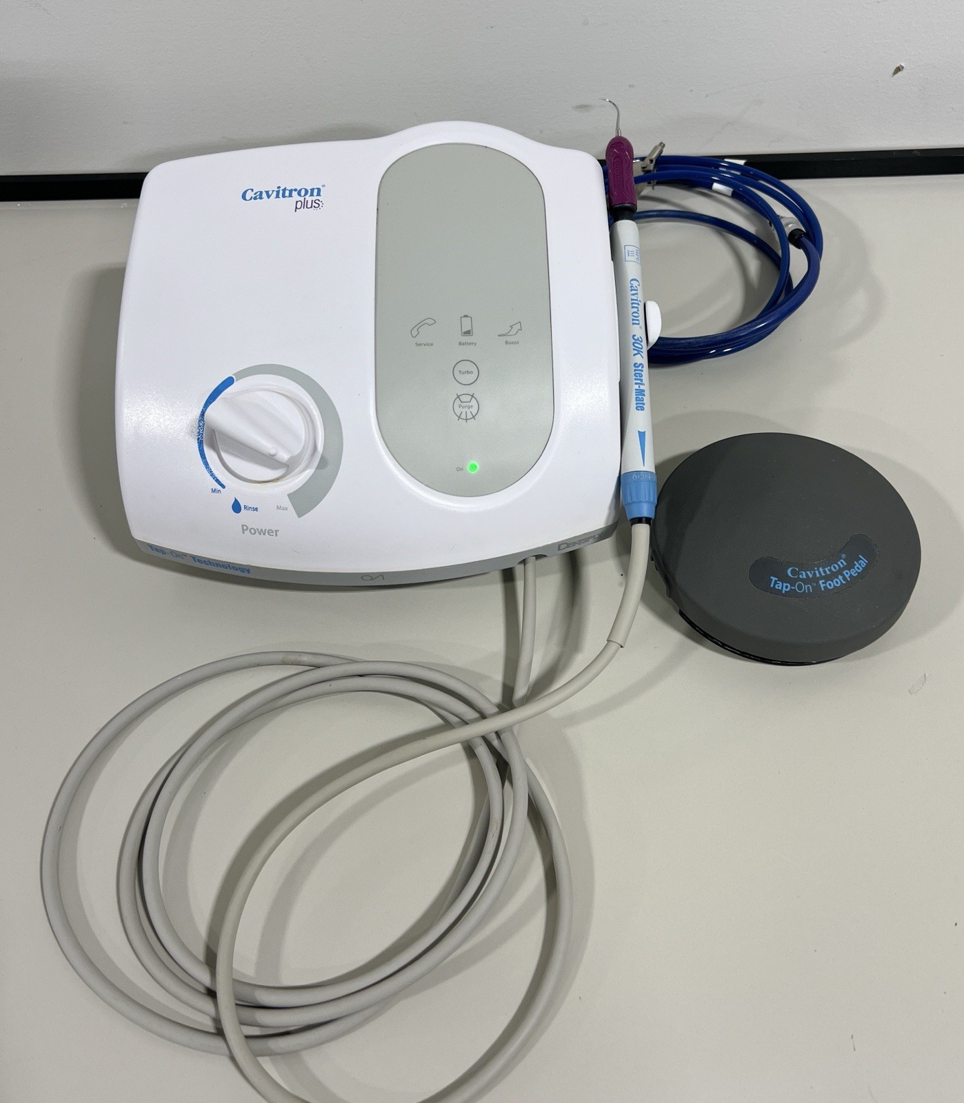 2022 Dentsply Cavitron Plus Gen-136 Ultrasonic Scaler with Tip. Excellent!!!