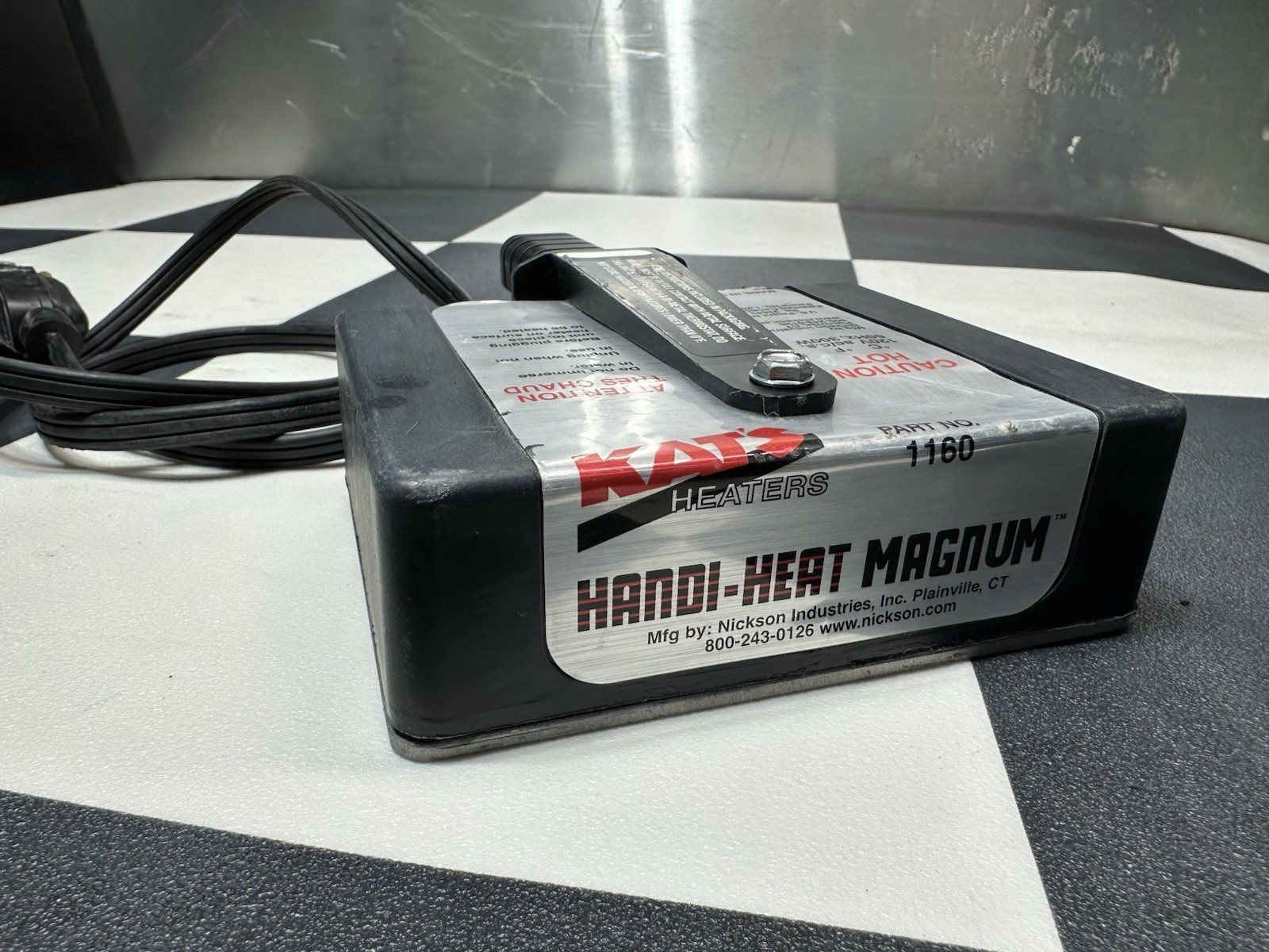 Kat’s Handi-Heat Magnum Magnetic Heater 3″ x 5″ 300 Watt 120V PART 1160