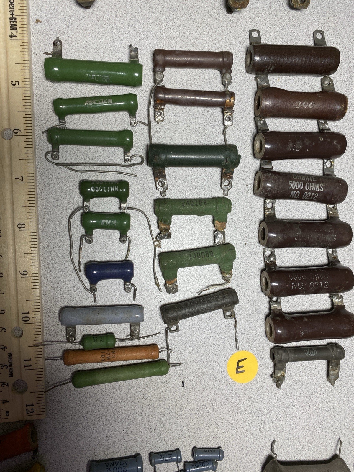 Mixed Lot 50+ VTG Wirewound Ceramic Power resistors Ohmite Vitrohm Mallory Asama