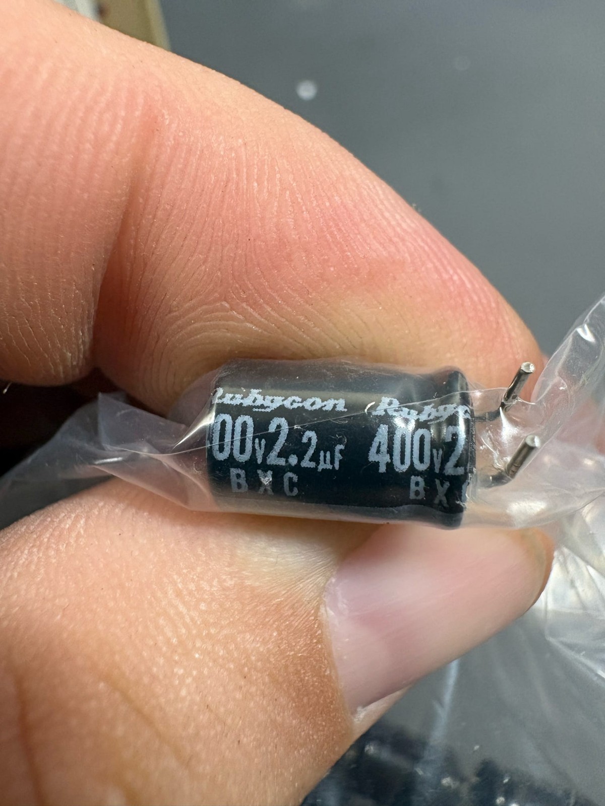 200 PCS Rubycon 2.2uF 400V Radial Electrolytic Capacitors BXC Series 105°C Japan