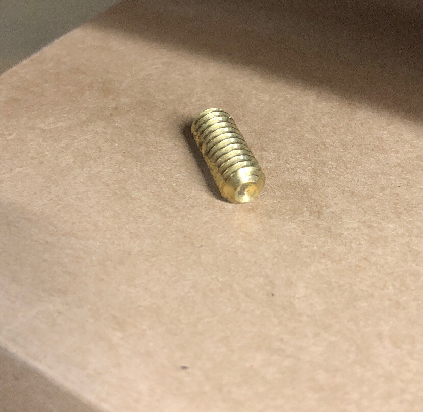 (25) 1/4-20 X 5/8 Slotted Set Screws Brass Cup Point 1/4 x 5/8 BRASS