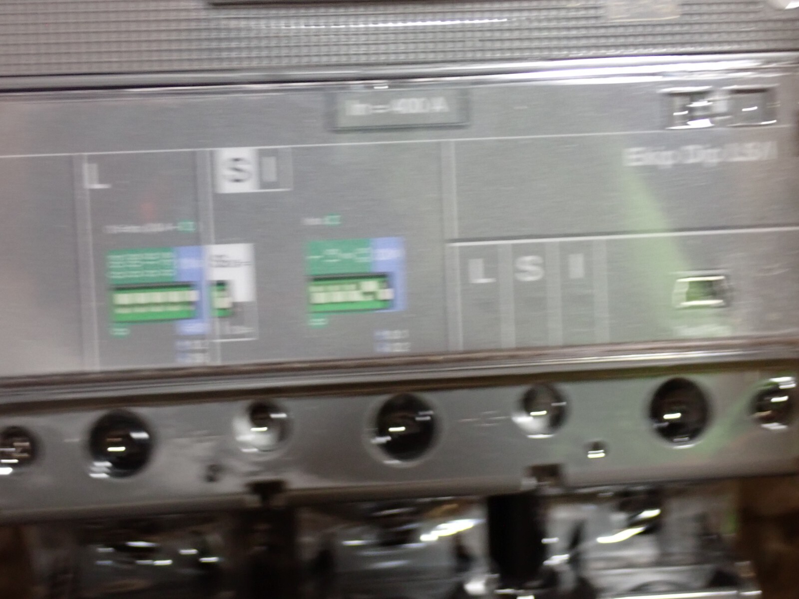 NEW ABB TMAX XT5 N 400 400 AMP EKP LSI XT5NQ340AENN000XXX BREAKER