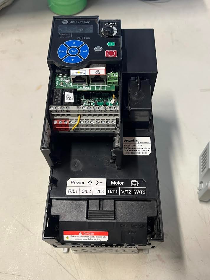 Allen Bradley 25B-D017N104 PowerFlex 525 7.5kW (10Hp) AC Drive no cover New