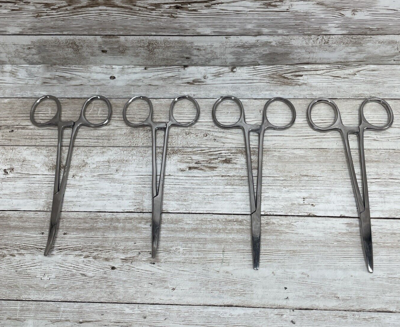 4pc Fishing Set 5″ 2- Straight + 2- Curved Hemostat Forceps Locking Clamps