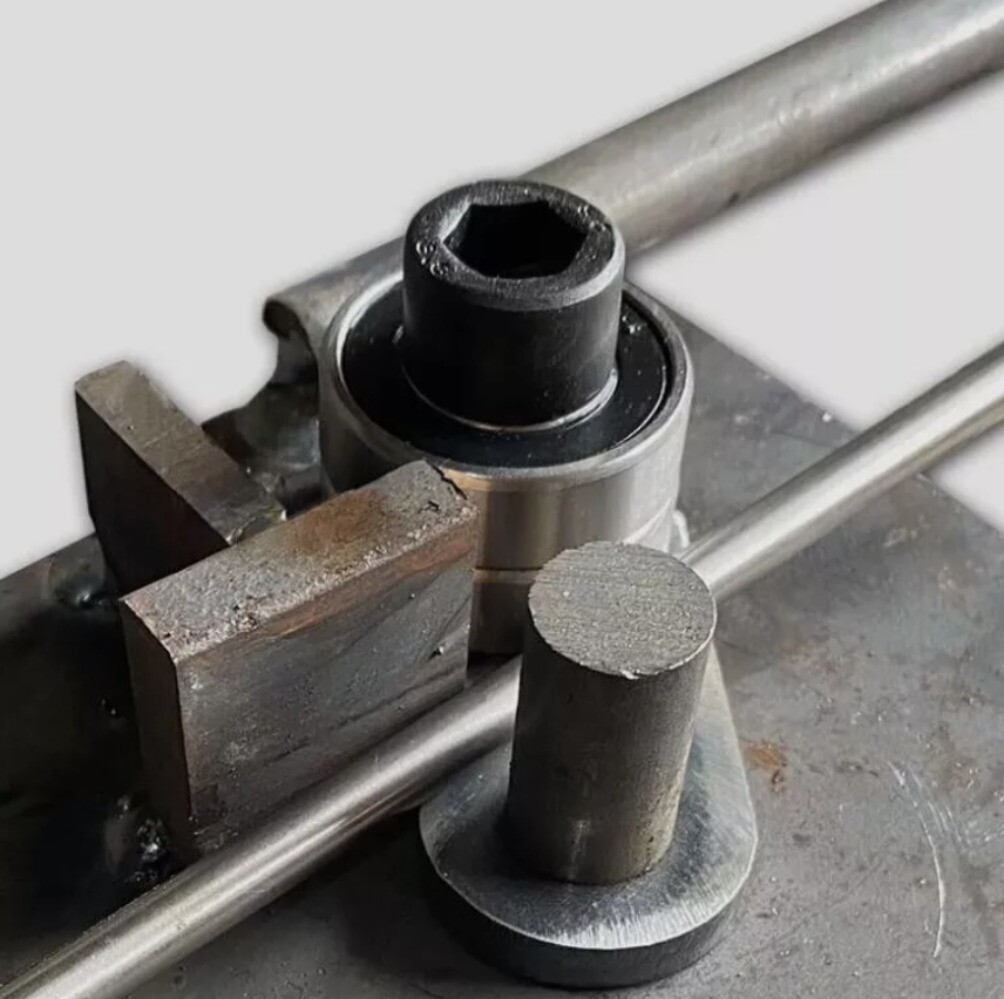 1X Manual Steel Bar Bender Portable Construction Building Bending Machine 1-8mm