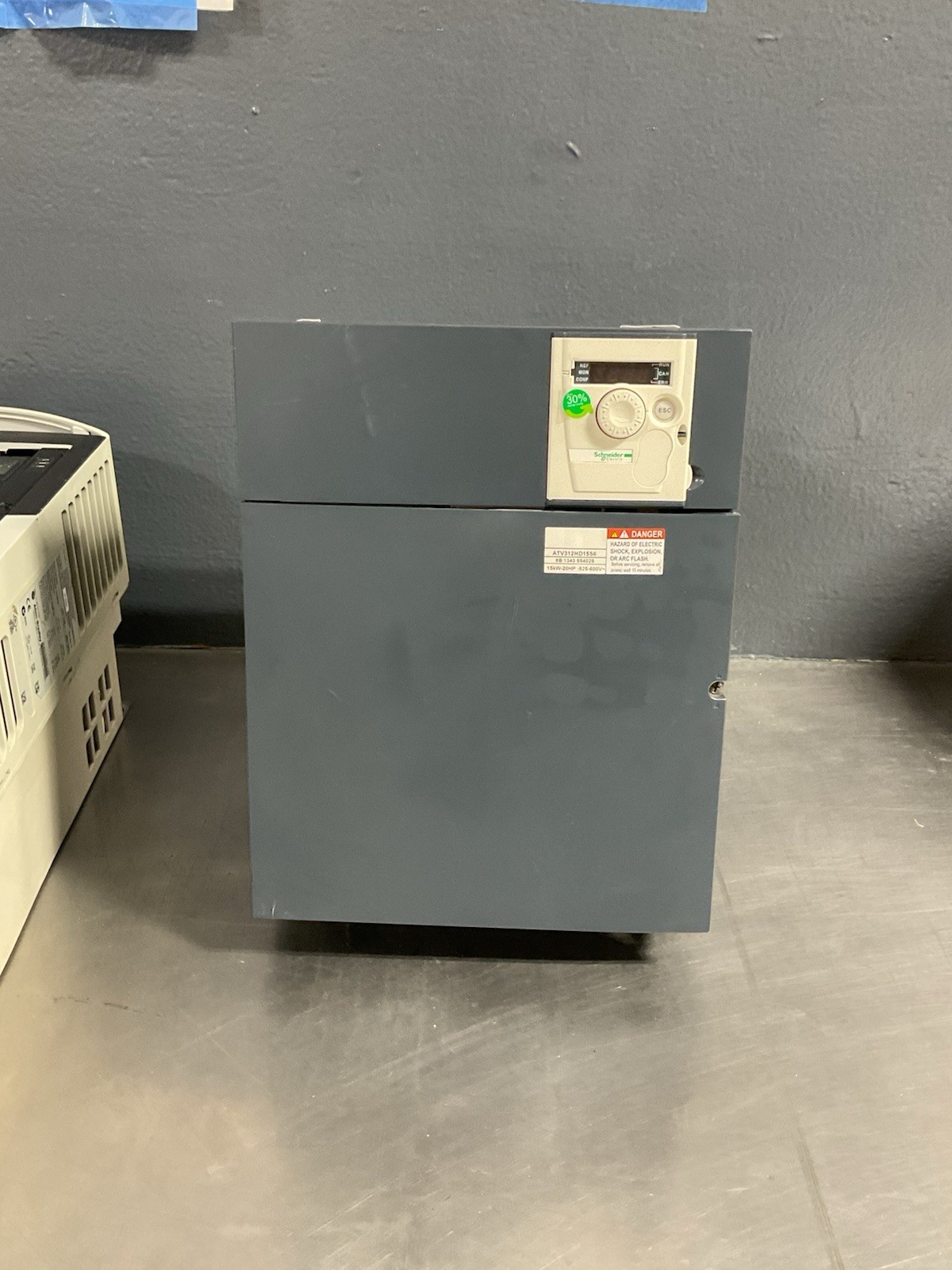 Schneider Electric Altivar 3ATV312HD15S6 15kW 20HP 600V 3/Phase VFD Drive