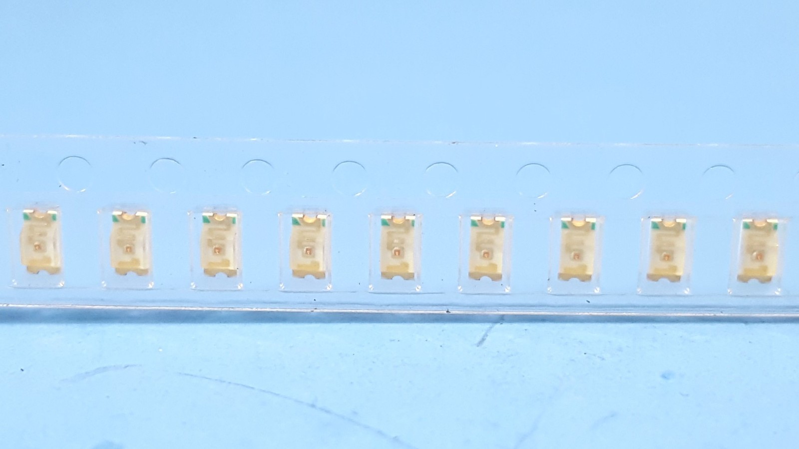 ~1,000Pcs- Single Color LED, PG1101W-TR, STANLEY, Green, Water Clear, 2mm