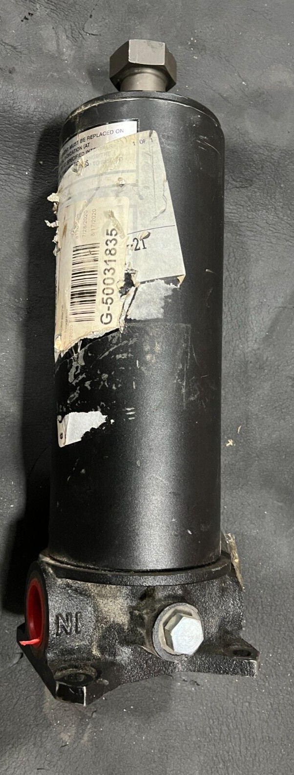 Pall Industries Hydraulic Filter Valve End to End 14.75 in, Outside Dia. 4.14 in