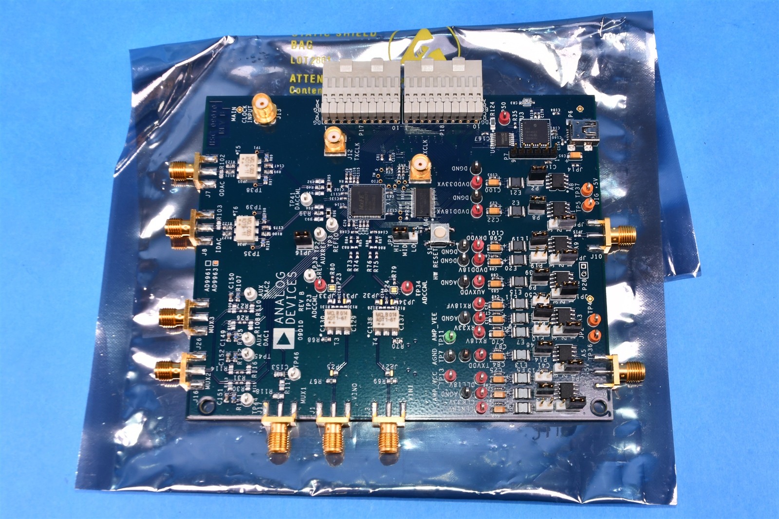Analog/Maxim Data Conversion IC Transceiver Evaluation Board AD9963-EBZ