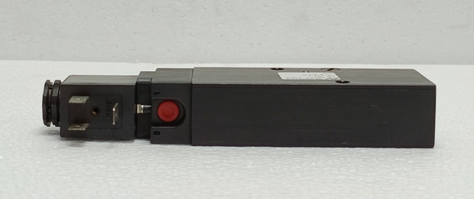 AUTOMATIC VALVE Pneumatic Solenoid Valve NAMUR 24VDC D20-001 7019-9DB New