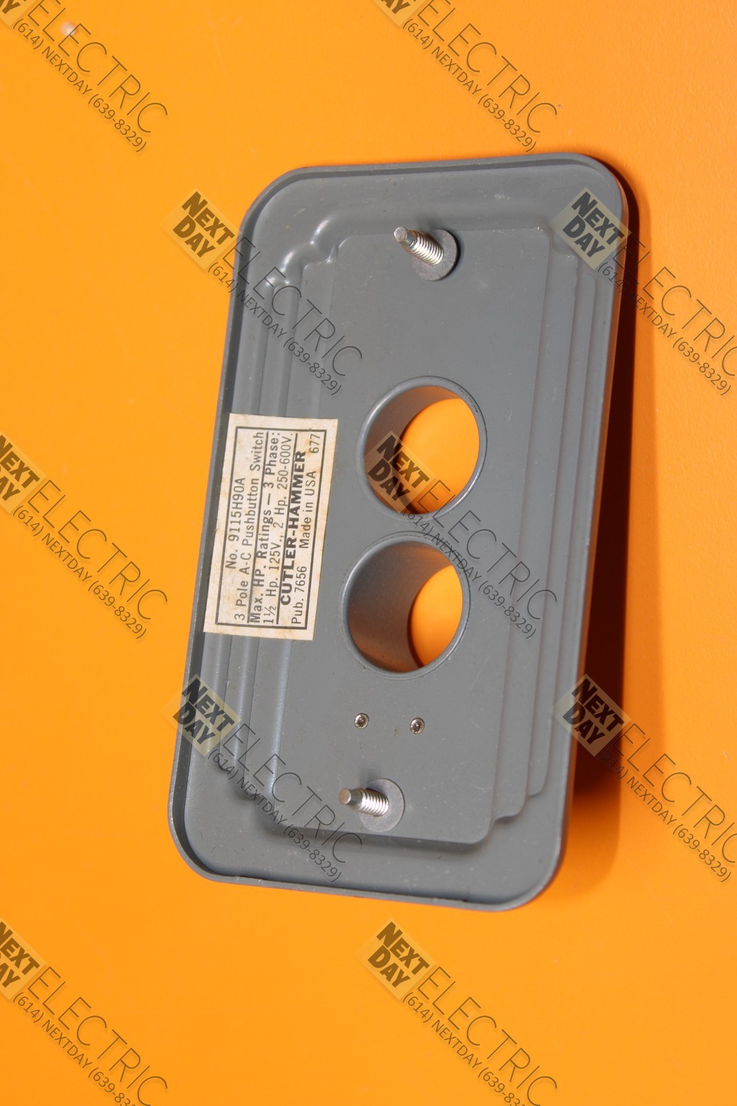 Cutler Hammer, 9115H90A, Manual Motor Starter 3 Phase Switch Toggle Wall 2hp 1.5