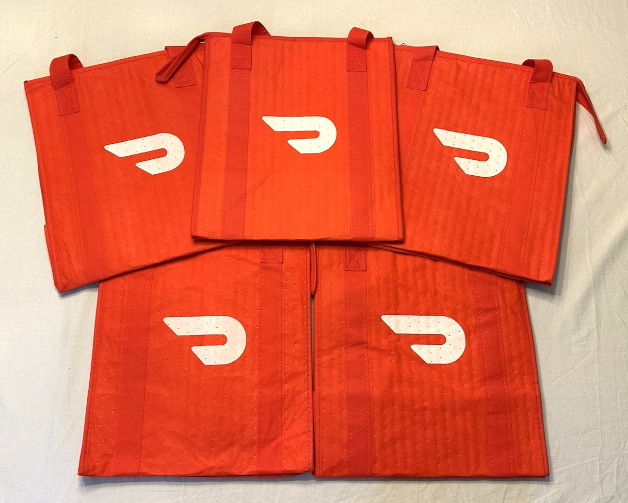 Lot of 7 ~ DOORDASH ~ 13x15x9 ~ Zippered Insulated Delivery Bag / Tote ~ ERRORS