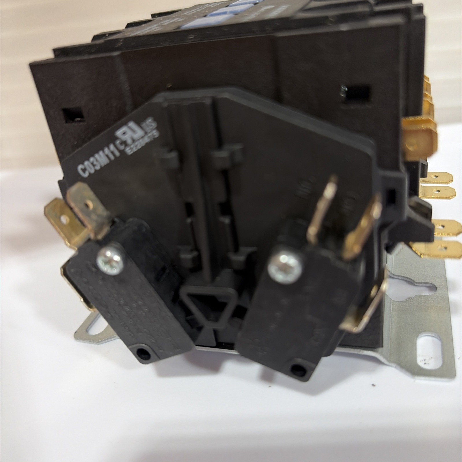 Liebert Homer 24V XMC0-323-EBBC3RF 3-Pole 32 Amp Definite Purpose Contactor XMC0