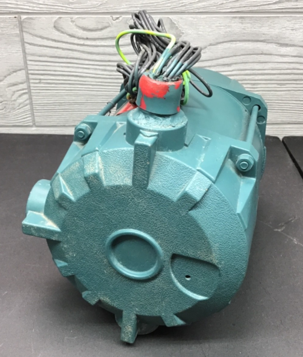 Reliance P56H2338M-VN A-C Motor 1/2 HP 3 PH 208-230/460V 1725 RPM Frame HP56C