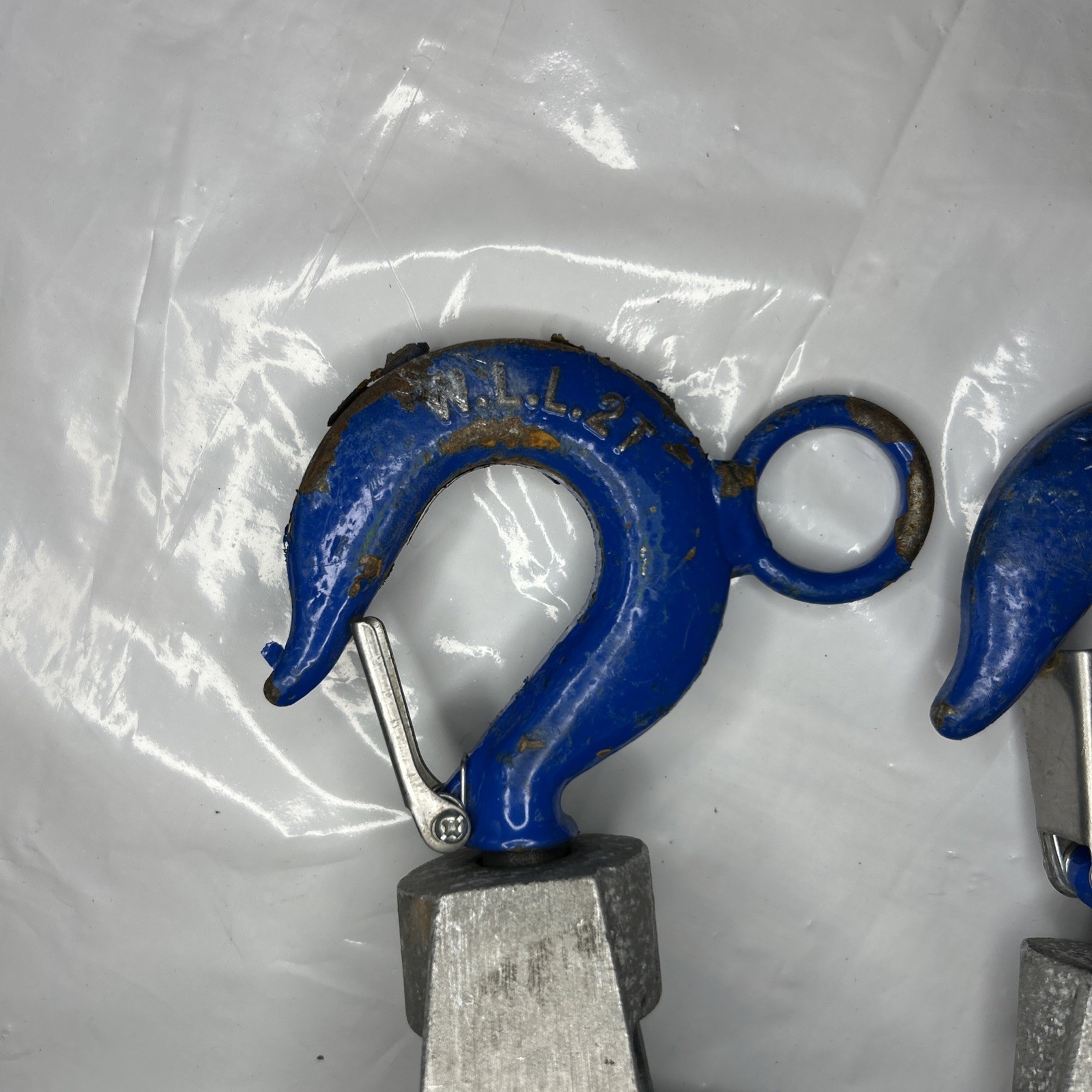 Lug-All Industrial-grade 2-ton web strap come along ratchet winch hoist