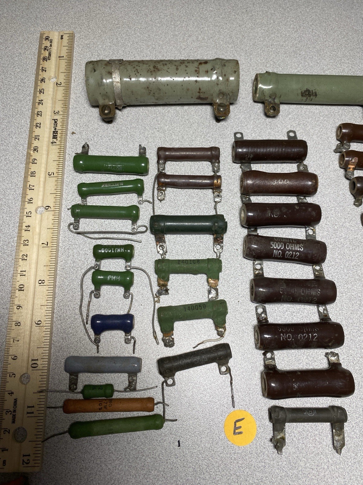 Mixed Lot 50+ VTG Wirewound Ceramic Power resistors Ohmite Vitrohm Mallory Asama