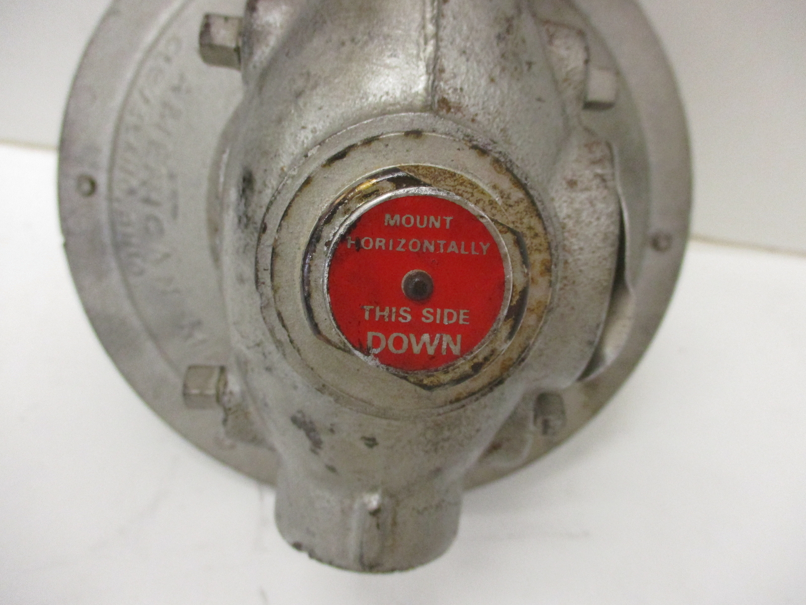 NORTH AMERICAN MFG. 7349-G-0 GAS REGULATOR 2-3887