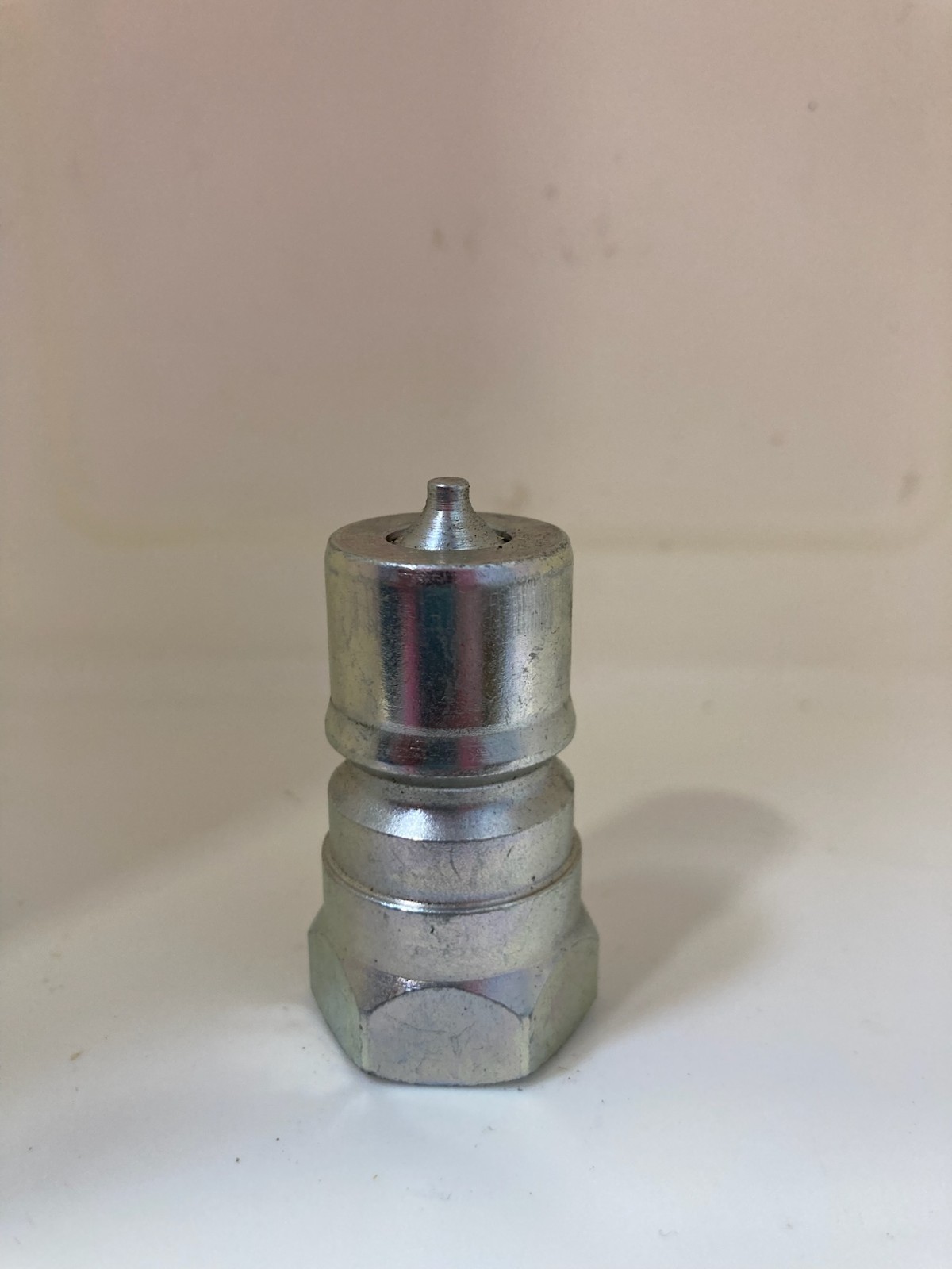 HNV-38-M Hydraulic Quick Disconnect Male Coupler 3/8″ NPT ISO 7241-B Series