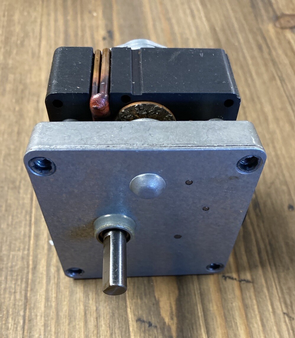 Von Weise Model 32/10 AC Gearmotor, 35 In-Lb Max. Torque, 7.0 RPM “NOS”