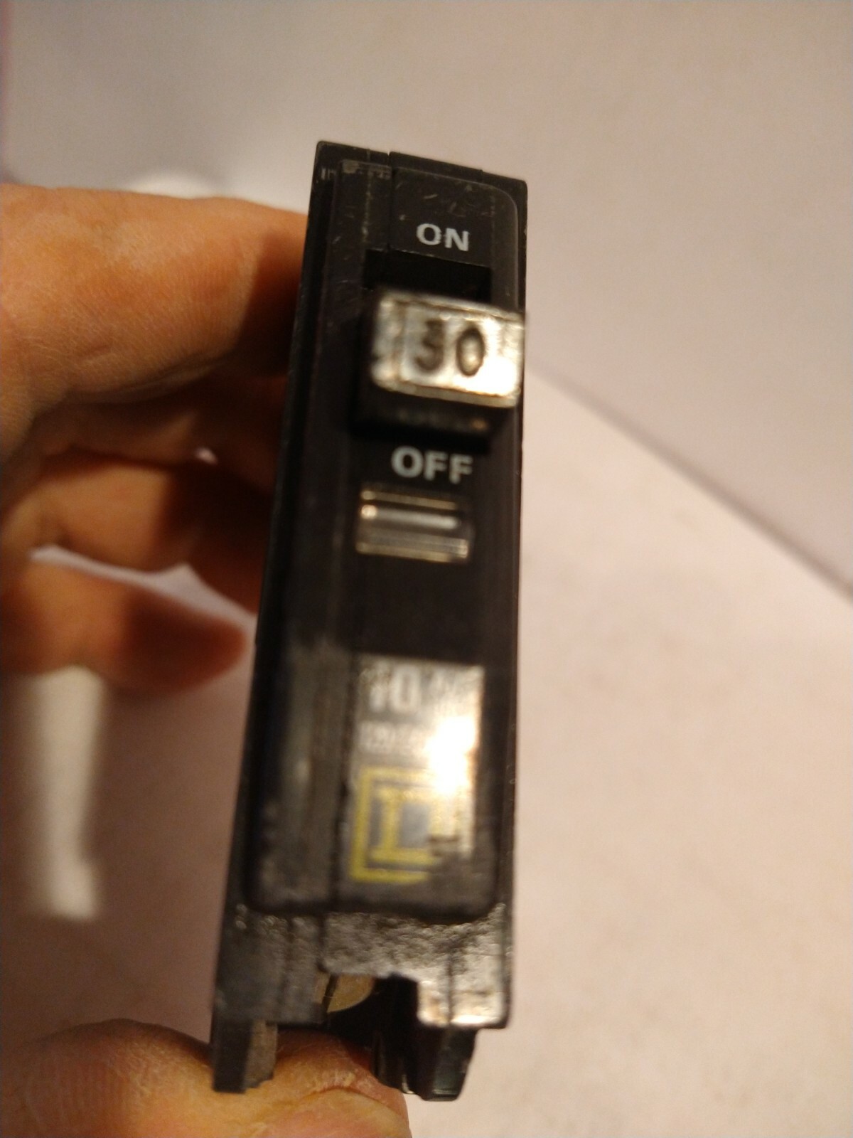 SQUARE D QO 130 CIRCUIT BREAKER 30 AMP 1 POLE WARRANTY Yellow Face Free Ship