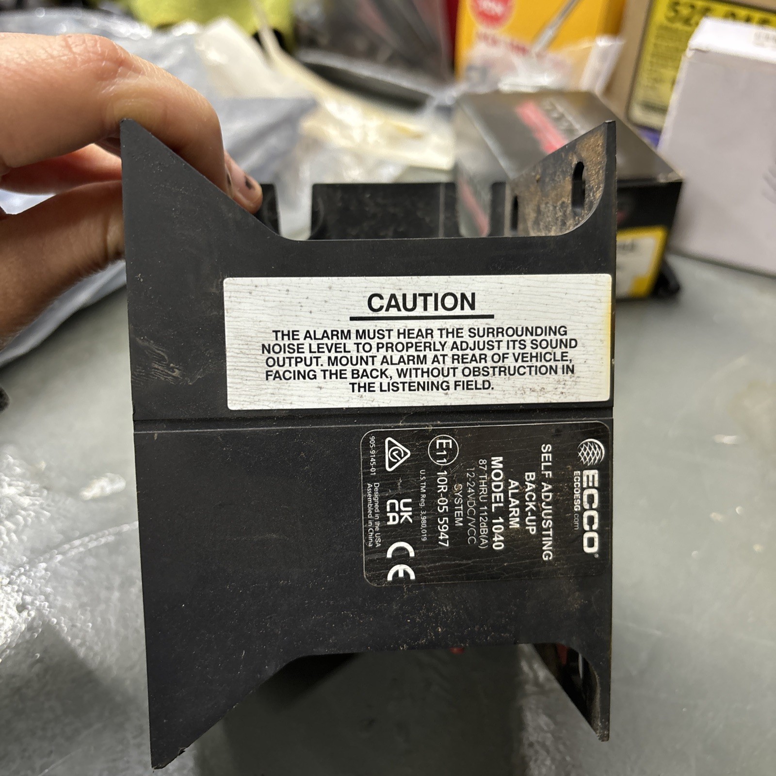 ECCO Self Adjusting Back-Up Alarm, Model 1040, 87 THRU 112dB(A), 12-24VDC/VCC
